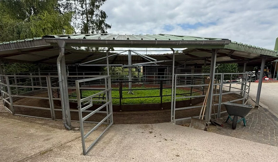 Merlbacher Hof- Ausstattung - Führanlage